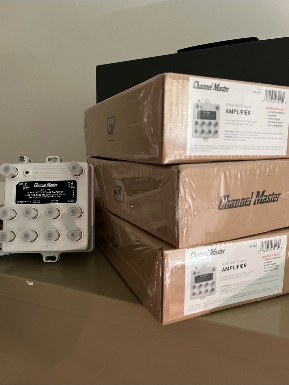 ChannelMaster 8-Port HDTV Signal Amplifier - White
